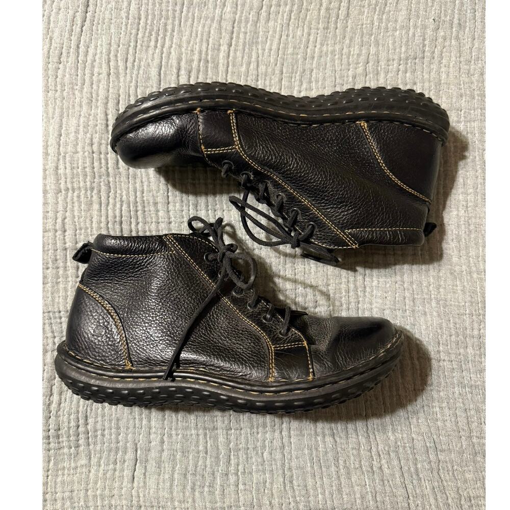 Born Leather Lace Up Chukka Boots Size Women’s 11